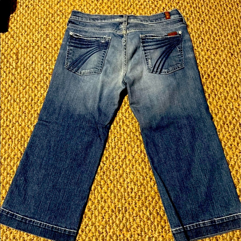 7 For All of Mankind size 29 dojo cropped jeans